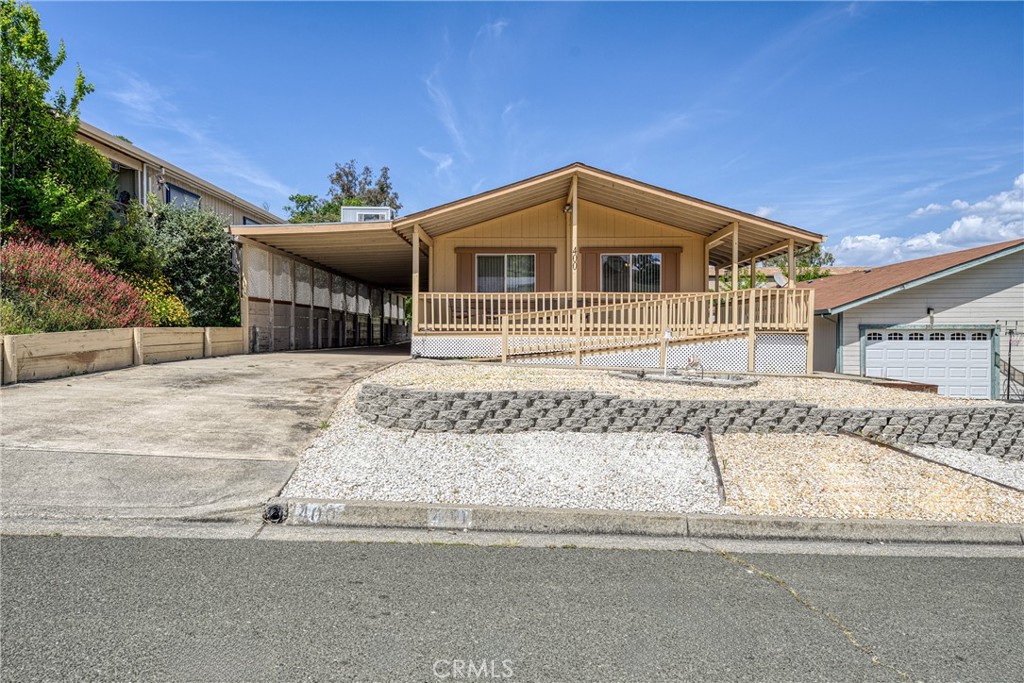 400 Walnut Drive