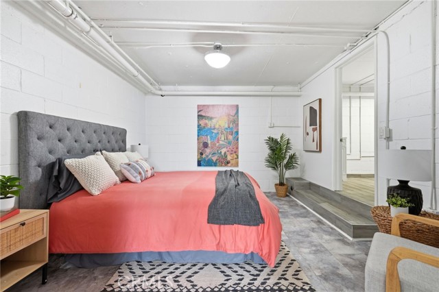 Detail Gallery Image 24 of 30 For 7304 Balboa #C,  Lake Balboa,  CA 91406 - 3 Beds | 3/1 Baths