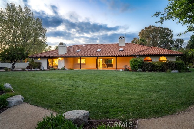 Detail Gallery Image 3 of 62 For 1430 Spanish Camp Rd, Paso Robles,  CA 93446 - 4 Beds | 3/1 Baths