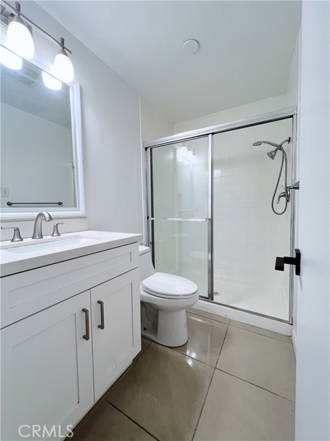 Detail Gallery Image 15 of 26 For 1940 N Highland Ave #25,  Los Angeles,  CA 90068 - 2 Beds | 2 Baths