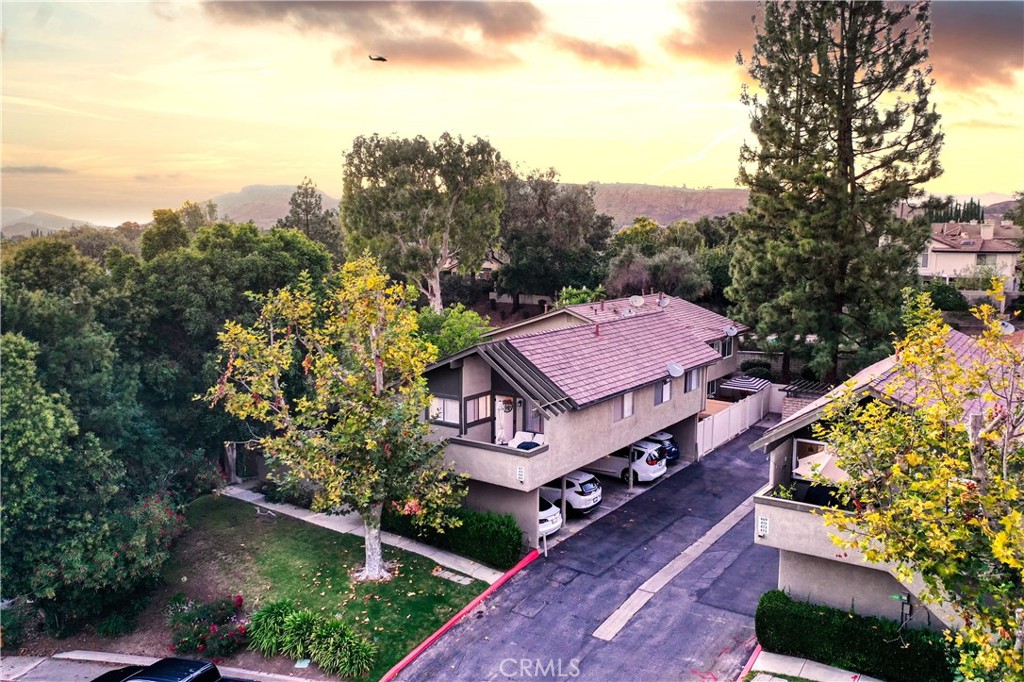 https://media.crmls.org/medias/858e7ed5-2659-4b65-9e11-995e56278f6e.jpg?preset=X-Large