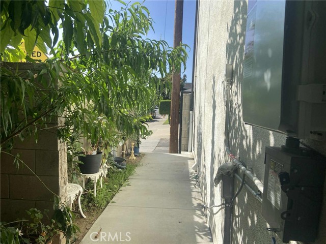 Detail Gallery Image 19 of 19 For 8659 Shirley Ave, Northridge,  CA 91324 - 2 Beds | 2 Baths