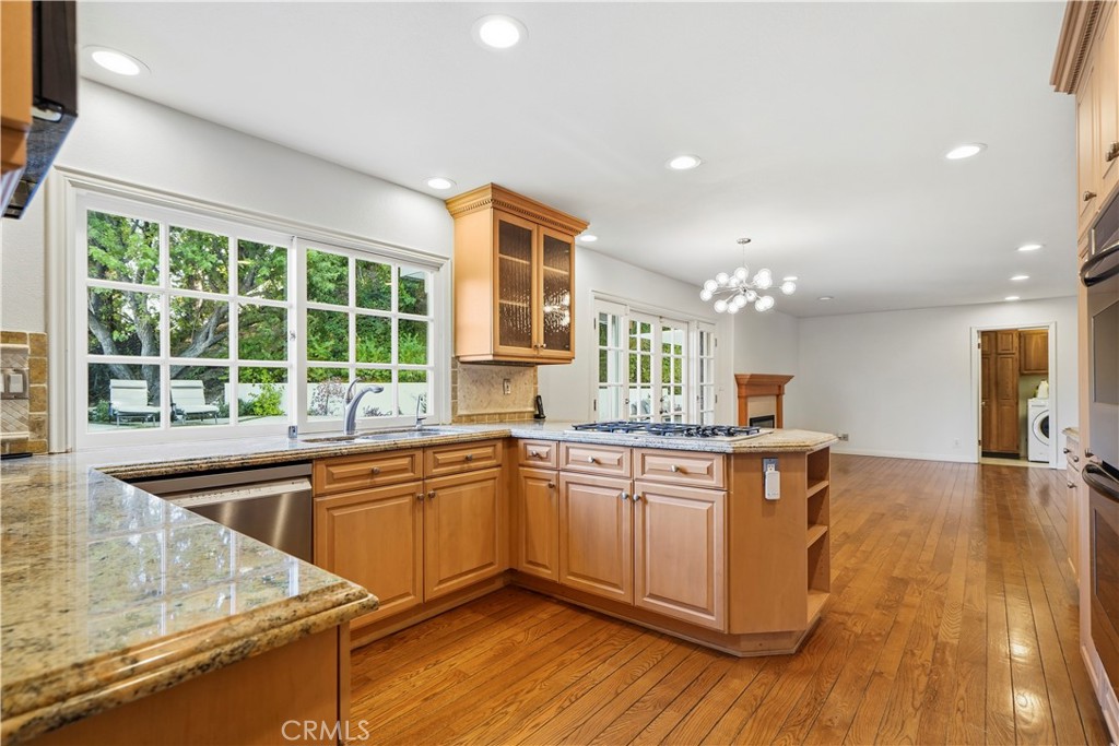 MLS #SR25259288 image #3