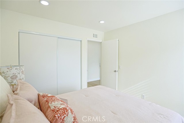 Detail Gallery Image 57 of 68 For 2301 W Manly, Santa Ana,  CA 92704 - 4 Beds | 2/1 Baths