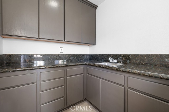 Detail Gallery Image 16 of 47 For 7019 Mantova Pl, Rancho Cucamonga,  CA 91701 - 4 Beds | 2/1 Baths