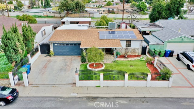 Detail Gallery Image 1 of 1 For 8432 Minuet Pl, Panorama City,  CA 91402 - 3 Beds | 2 Baths