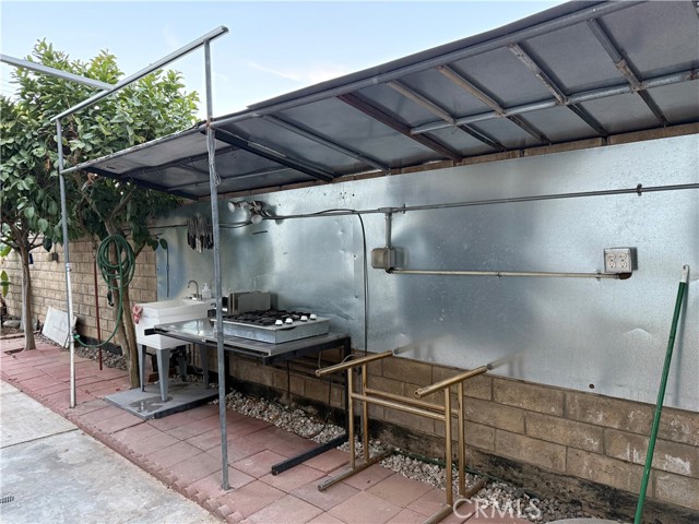 7532 Dashi Place, Canoga Park CA: https://media.crmls.org/medias/85925777-41bc-4f70-ab84-0828a0c8bc2a.jpg