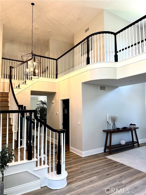 Detail Gallery Image 7 of 17 For 15 Willowglade, Rancho Santa Margarita,  CA 92679 - 5 Beds | 4 Baths