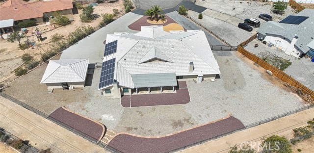 19410 Allegheny Court, Apple Valley CA: https://media.crmls.org/medias/8592c1bf-5d43-476d-8101-13acf97aace3.jpg