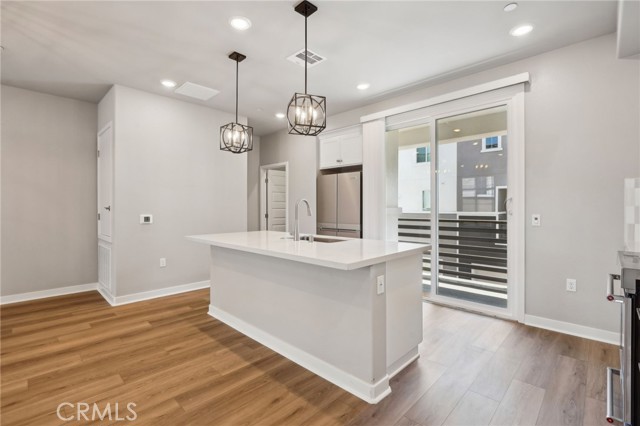1475 Sandbar Lane, San Pedro CA: https://media.crmls.org/medias/8592fbe5-2798-4c84-b4b9-e0017b307064.jpg