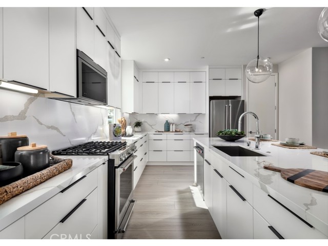 Detail Gallery Image 5 of 15 For 2638 Everly Dr, San Diego,  CA 92108 - 4 Beds | 3/1 Baths