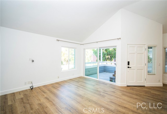 Detail Gallery Image 5 of 24 For 45 Hartford Dr #22,  Newport Beach,  CA 92660 - 2 Beds | 2 Baths