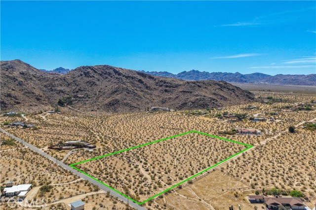 Detail Gallery Image 25 of 32 For 7054 Canyon Rd, Twentynine Palms,  CA 92277 - – Beds | – Baths