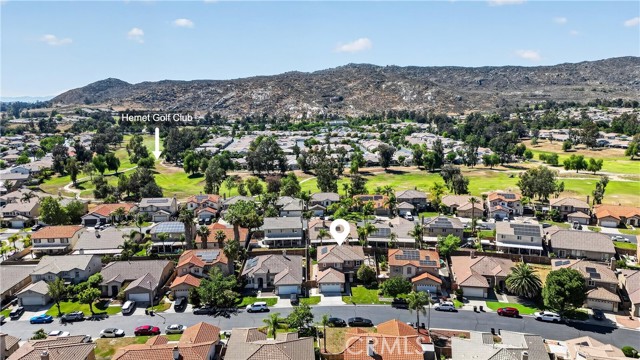 183 La Amistad, Hemet CA: https://media.crmls.org/medias/8593a538-9e68-4f8d-a969-4fa5c9e1bd2a.jpg
