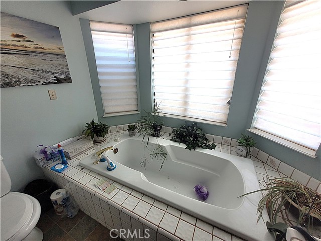 Detail Gallery Image 21 of 29 For 23677 Cahuilla, Apple Valley,  CA 92307 - 3 Beds | 2 Baths