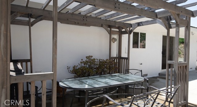 Detail Gallery Image 25 of 28 For 4610 Cerrillos Dr, Woodland Hills,  CA 91364 - 4 Beds | 2 Baths