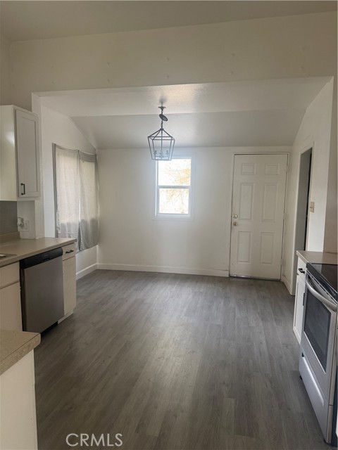136 N K Street, Needles CA: https://media.crmls.org/medias/85952a0a-5c73-4e27-8d35-94227a1c22b3.jpg