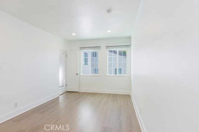 Detail Gallery Image 22 of 43 For 128 S Harper, Los Angeles,  CA 90048 - 3 Beds | 2 Baths