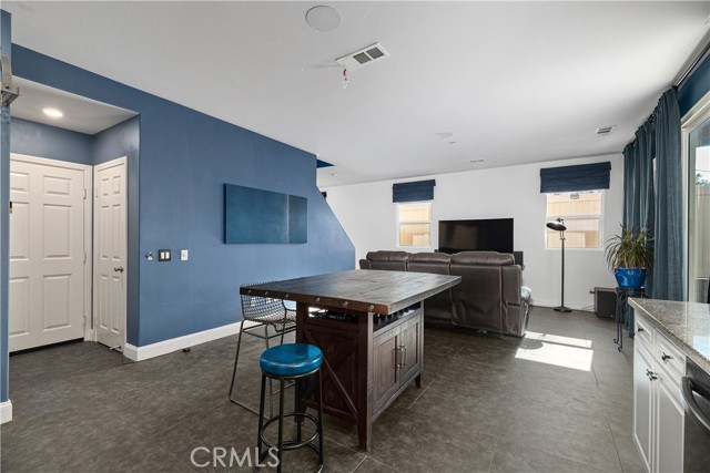1417 Turin Lane, Los Angeles CA: https://media.crmls.org/medias/85959251-7734-414f-b51f-4681e8389bd6.jpg