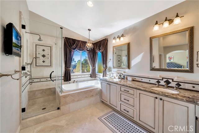 Detail Gallery Image 33 of 73 For 25652 Pacific Crest Dr, Mission Viejo,  CA 92692 - 4 Beds | 2/1 Baths