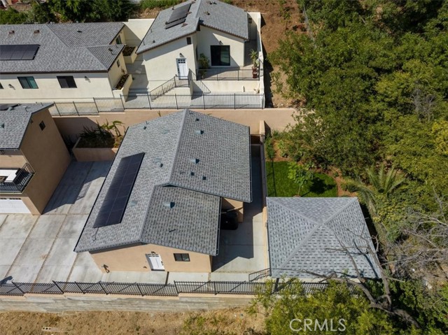 3722 Lomitas Drive, Los Angeles CA: https://media.crmls.org/medias/85964736-493e-4c8b-9ddf-64131571cc03.jpg