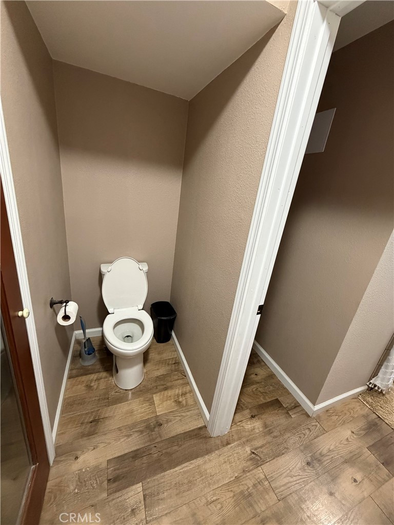 https://media.crmls.org/medias/8597d137-dbd0-41cf-8394-b2cceb7894ec.jpg?preset=X-Large