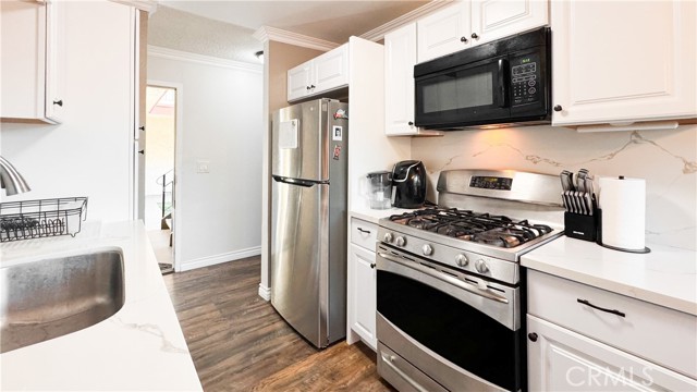 Detail Gallery Image 15 of 29 For 4591 Orange Ave #103,  Long Beach,  CA 90807 - 1 Beds | 1 Baths