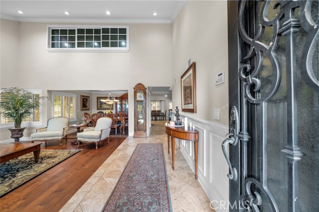 Detail Gallery Image 7 of 47 For 11101 Eton Ave, Chatsworth,  CA 91311 - 4 Beds | 3 Baths