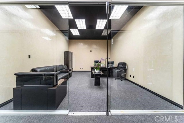  Commercial for Sale in Los Angeles, California