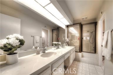 https://media.crmls.org/medias/85993cbe-095c-4fa1-bed1-2f94a71d1721.jpg?preset=X-Large