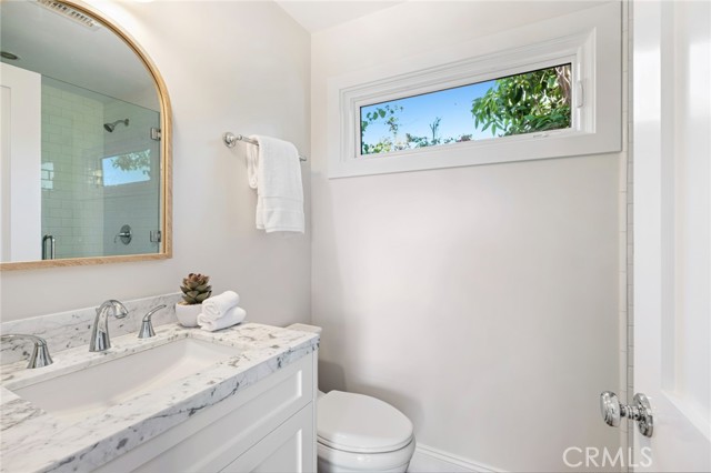 Detail Gallery Image 47 of 55 For 2307 Arbutus St, Newport Beach,  CA 92660 - 6 Beds | 6/1 Baths