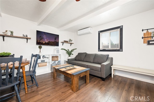 3587 Sepulveda Avenue, San Bernardino CA: https://media.crmls.org/medias/859a9c7f-699f-48d1-be5a-c2ba5e99033a.jpg