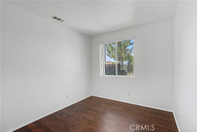 Detail Gallery Image 12 of 31 For 172 Goldenrod Ave, Perris,  CA 92570 - 5 Beds | 3 Baths