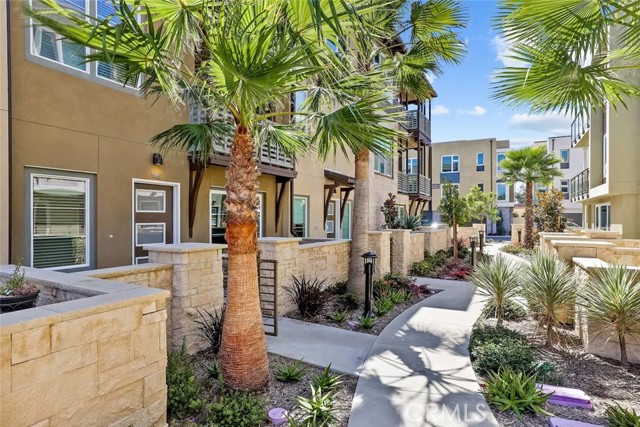 Detail Gallery Image 22 of 28 For 985 Doheny Way, Dana Point,  CA 92629 - 2 Beds | 2/1 Baths