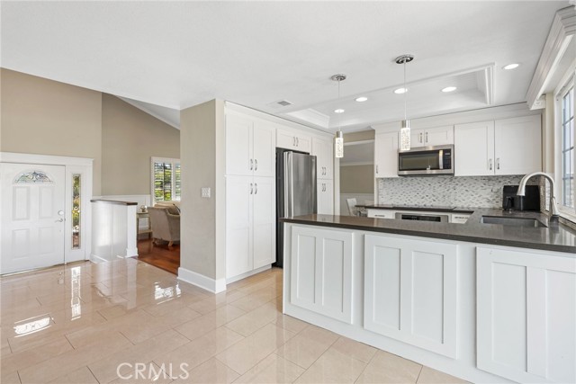 859b0db7 E1ec 42ee B079 B92a38b98779