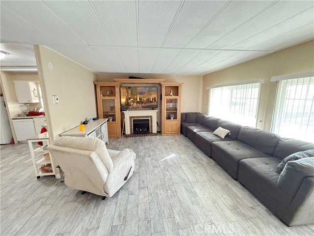 Detail Gallery Image 6 of 21 For 2205 Acacia #62,  Hemet,  CA 92543 - 2 Beds | 2 Baths