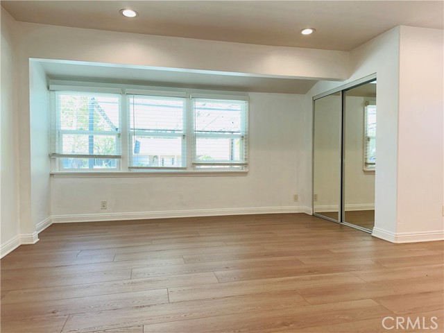 Detail Gallery Image 16 of 75 For 5148 Otis Ave, Tarzana,  CA 91356 - 4 Beds | 4 Baths