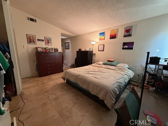 Detail Gallery Image 13 of 17 For 14445 Susana Ct, Moreno Valley,  CA 92553 - 4 Beds | 2 Baths