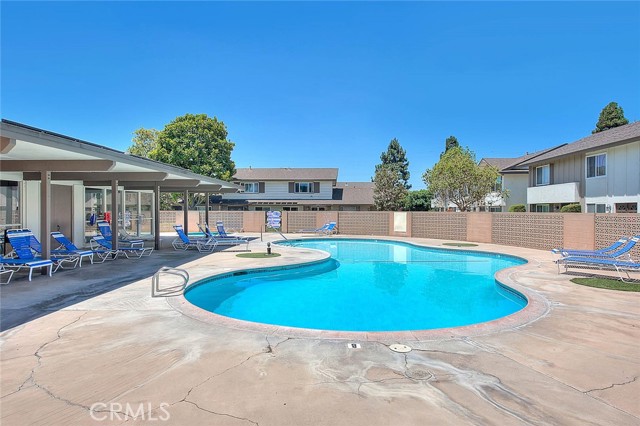 17401 Hood Court, Fountain Valley CA: https://media.crmls.org/medias/859c7329-cc51-4bbd-85b2-1ac077e44538.jpg