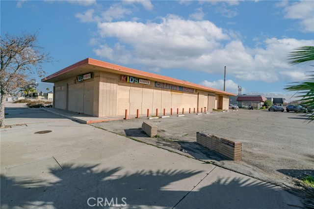 1101 S E Street, San Bernardino, California 92408, ,Commercial Sale,For Sale,1101 S E Street,CRPW23018776