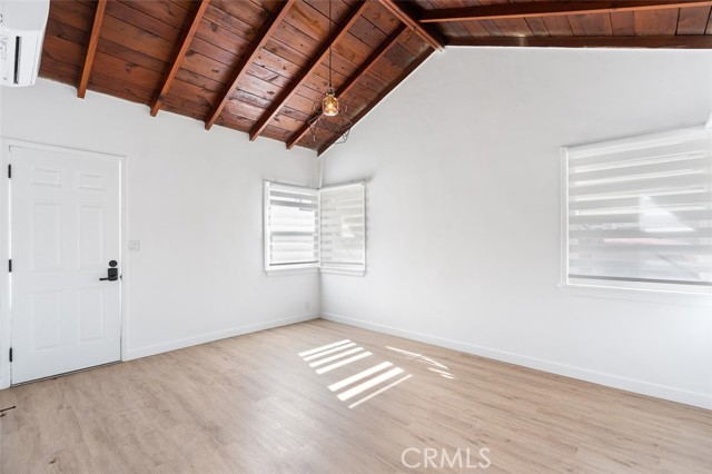 Detail Gallery Image 19 of 40 For 411 417 N Euclid Ave, Pasadena,  CA 91101 - – Beds | – Baths