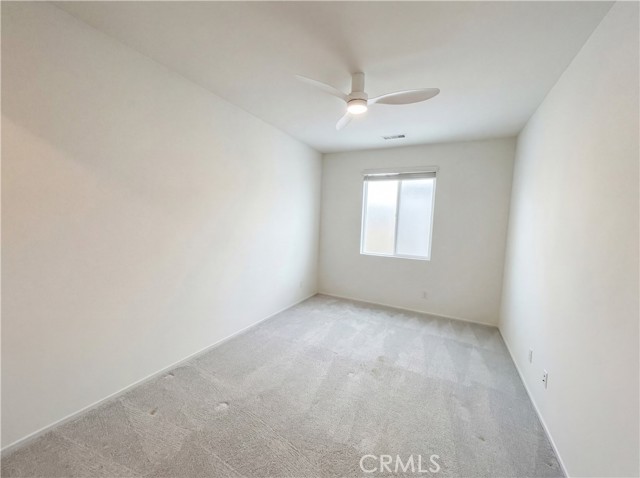 Detail Gallery Image 12 of 19 For 5628 Kate, Fontana,  CA 92336 - 2 Beds | 2/1 Baths