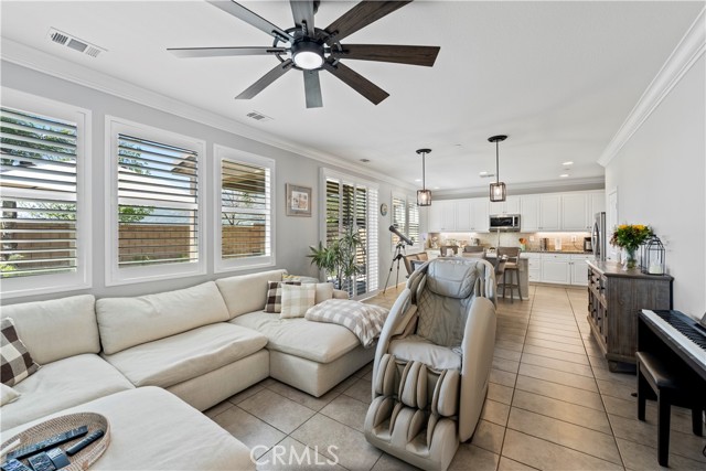Detail Gallery Image 16 of 73 For 4752 Casillas Way, Fontana,  CA 92336 - 3 Beds | 2/1 Baths
