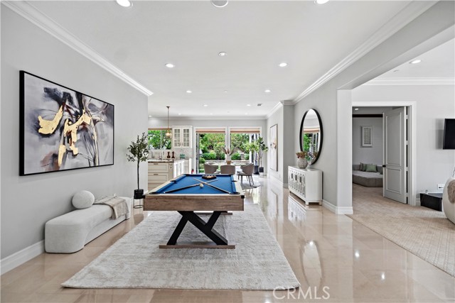 2535 Bronzewood Drive, Tustin CA: https://media.crmls.org/medias/85a09f4b-4967-468f-8c82-7f9159385d5e.jpg