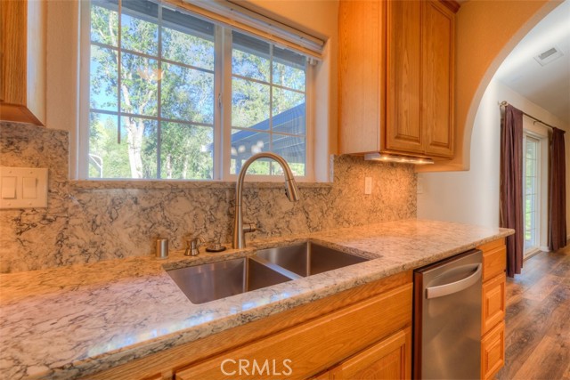 Detail Gallery Image 13 of 48 For 80 Deerwood Dr, Oroville,  CA 95966 - 3 Beds | 2 Baths