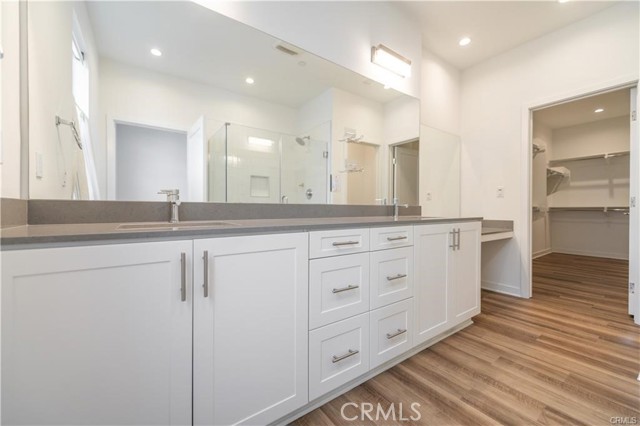2276 Synergy, Irvine CA: https://media.crmls.org/medias/85a12af0-3a32-47c3-8b53-2181e51813c4.jpg