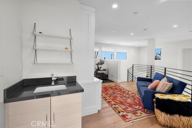 2311 Voorhees Avenue, Redondo Beach, California 90278, 3 Bedrooms Bedrooms, ,3 BathroomsBathrooms,Residential,Sold,Voorhees,SB22053770