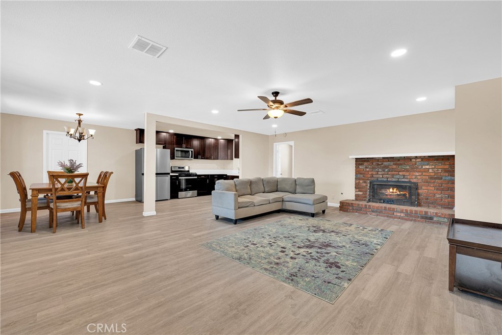 8216 Buckthorn