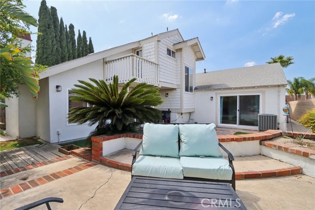 242 N Camino Arroyo, Anaheim CA: https://media.crmls.org/medias/85a44a4c-7fa3-40f4-a907-6a3bc58daa03.jpg