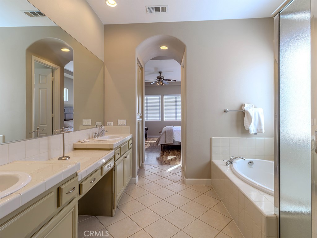 MLS #IV25254927 image #12